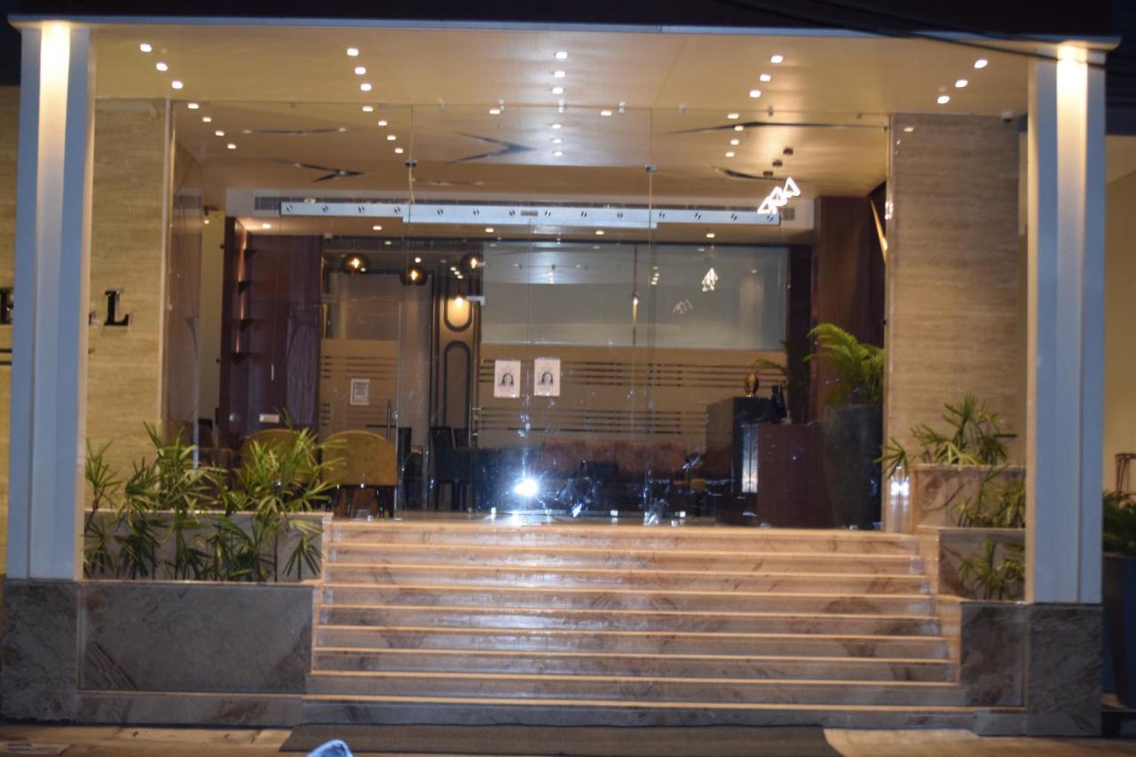 The Forest Hill Hotel Haridwar Ngoại thất bức ảnh